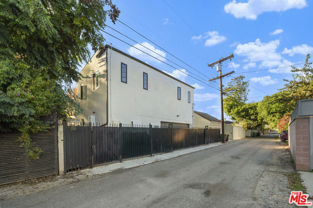 MLS #25623957 image #11