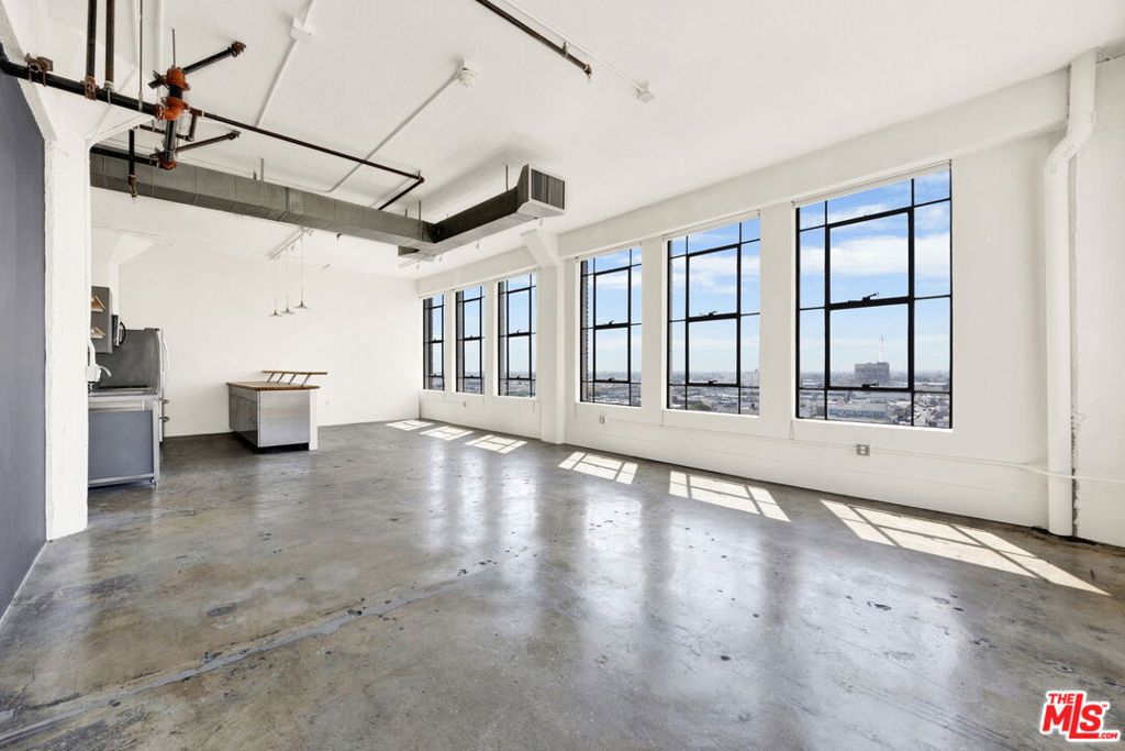 MLS #25624169 image #1