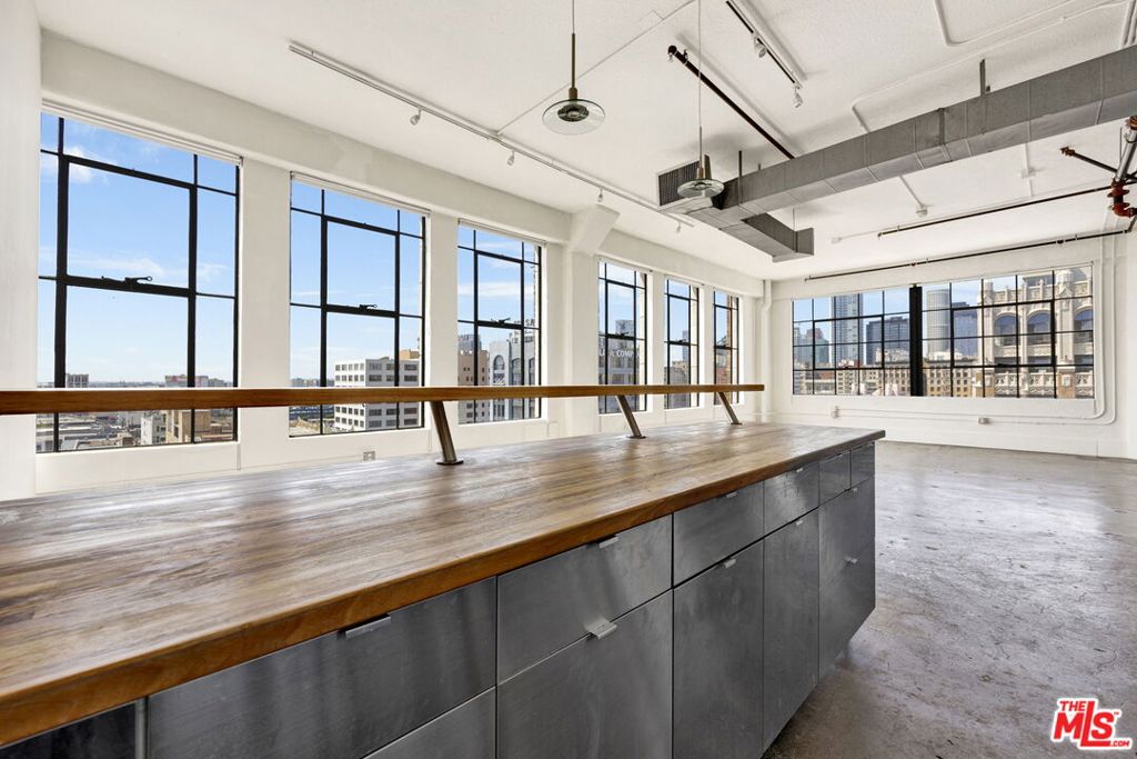 MLS #25624169 image #13