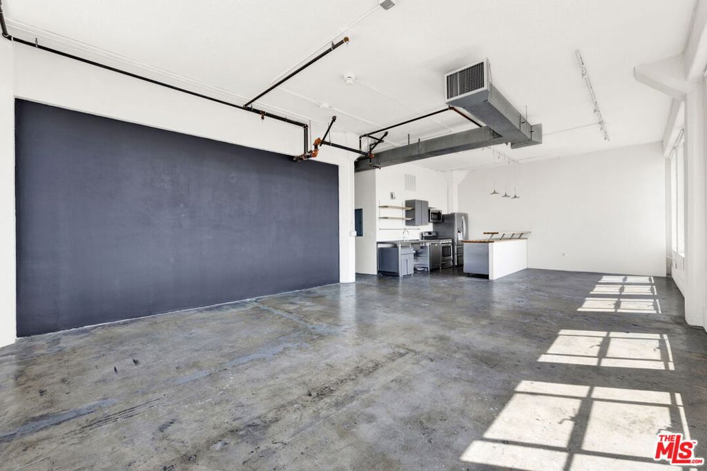 MLS #25624169 image #3