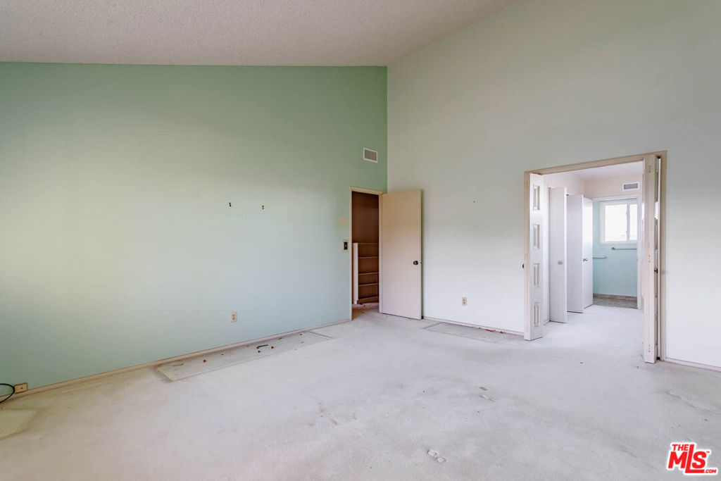 MLS #25624351 image #18