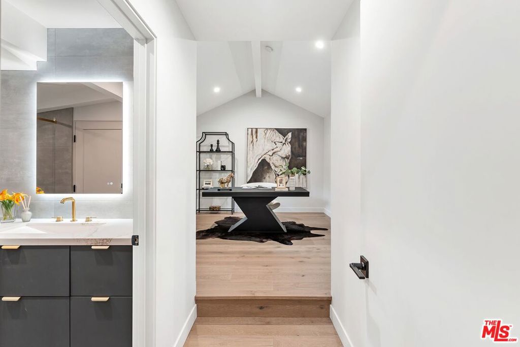 MLS #25624371 image #17