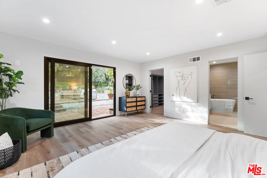 MLS #25624371 image #20