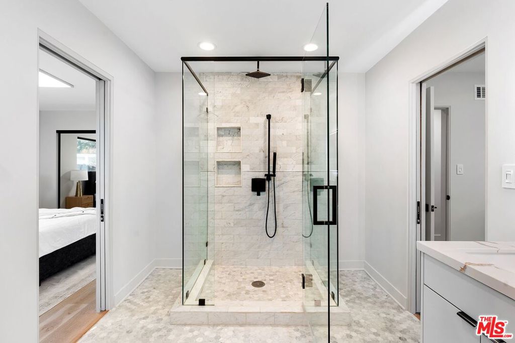 MLS #25624371 image #27