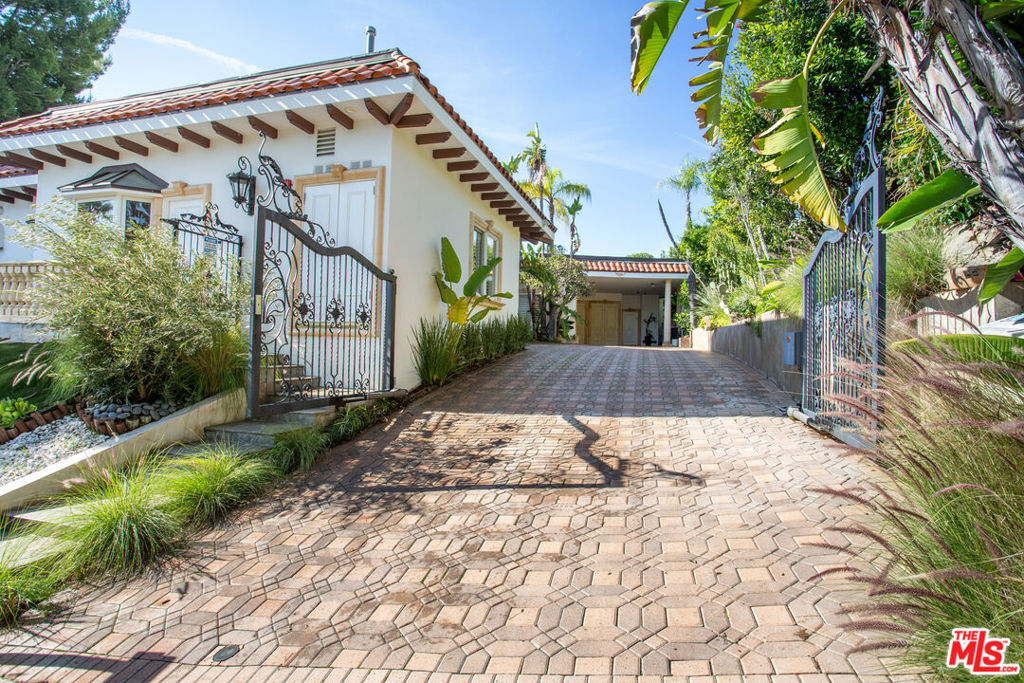 MLS #25624391 image #1