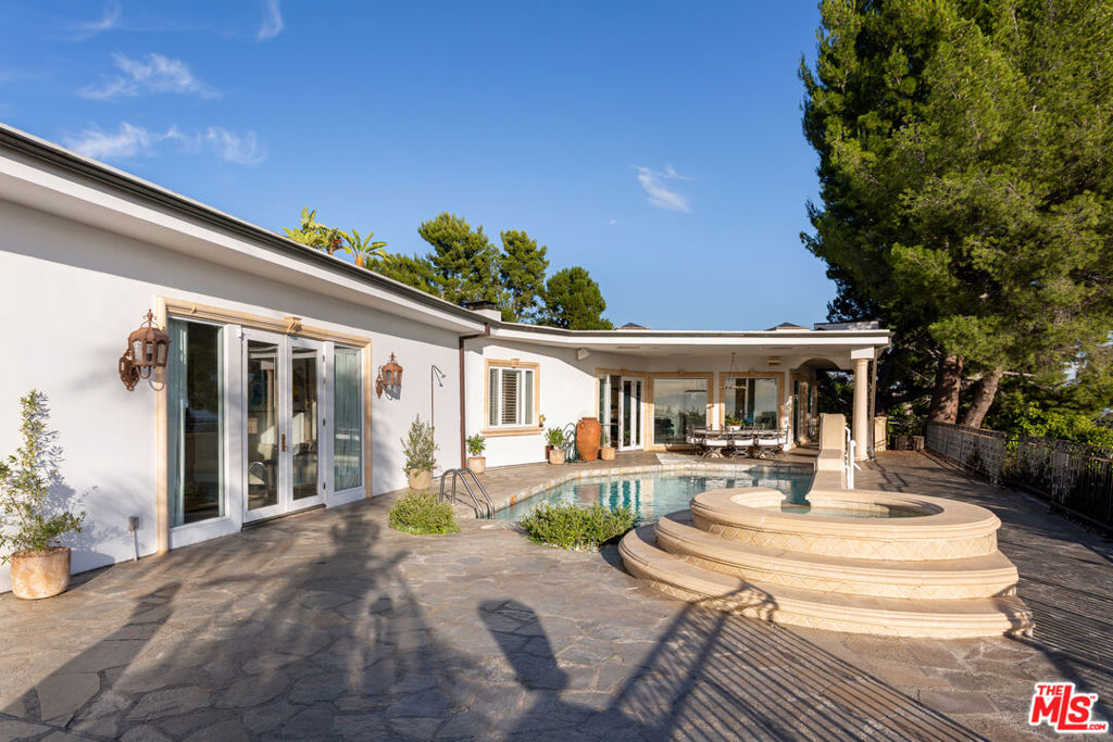 MLS #25624391 image #24