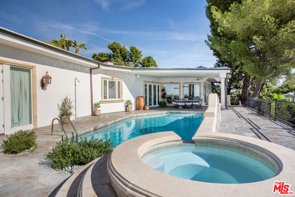 MLS #25624391 image #25