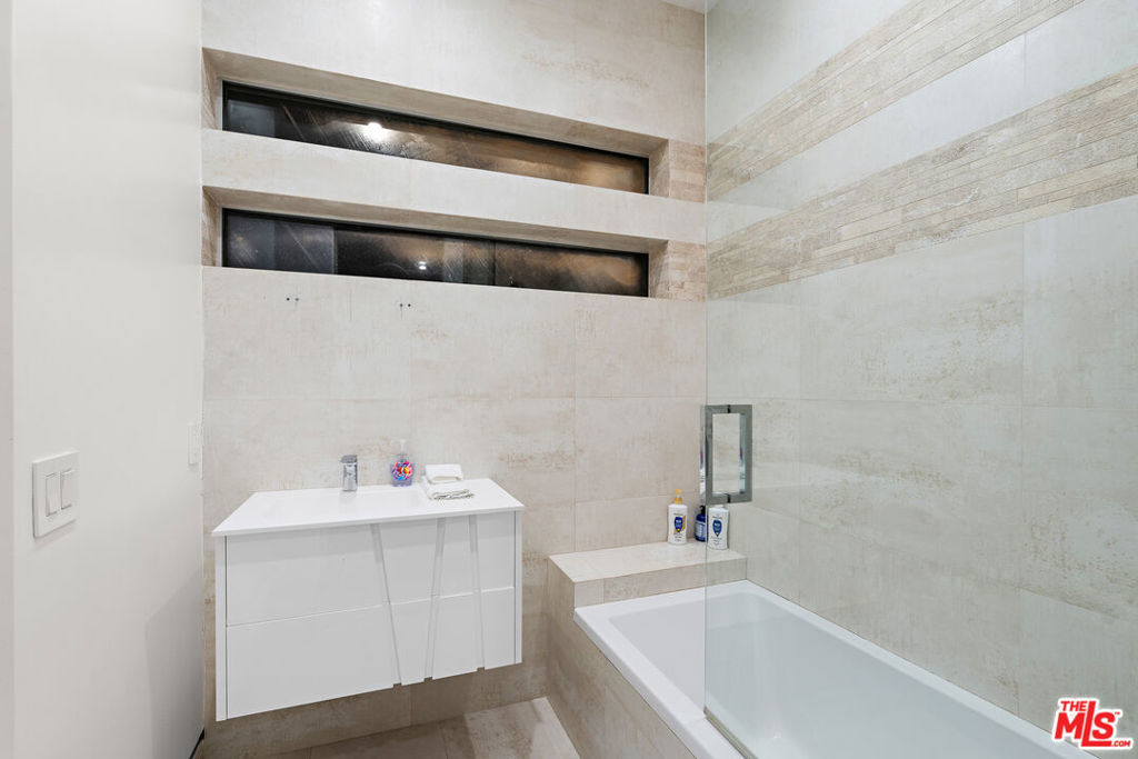 MLS #25624433 image #27