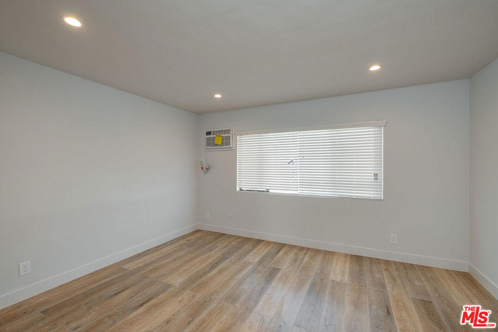 MLS #25624489 image #18