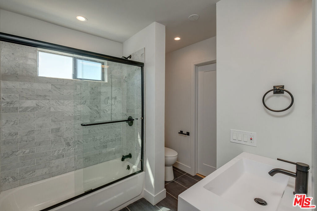 MLS #25624489 image #21