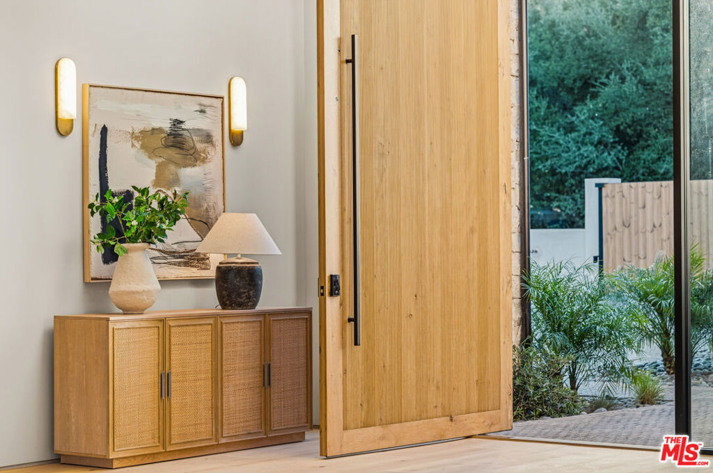 MLS #25624649 image #1