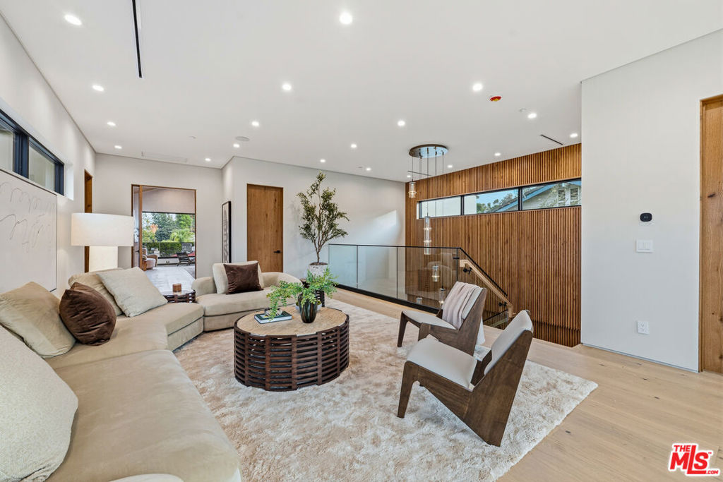 MLS #25624649 image #13