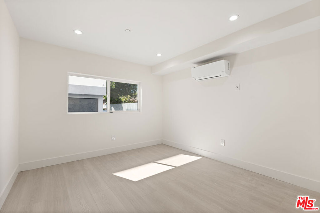 MLS #25624811 image #3