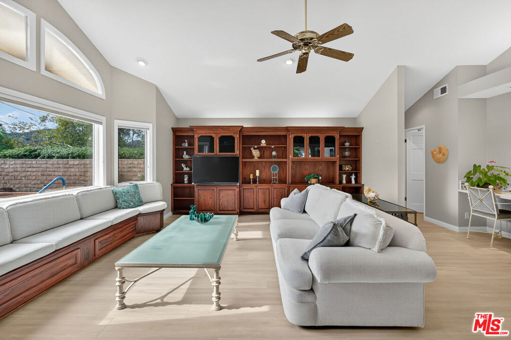 MLS #25624871 image #4