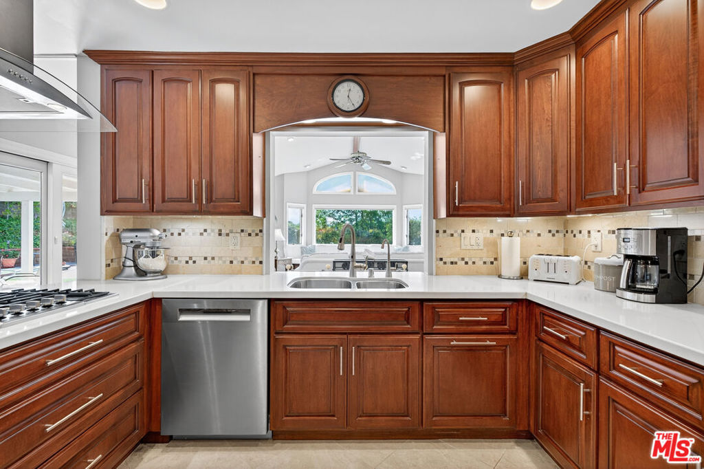 MLS #25624871 image #8