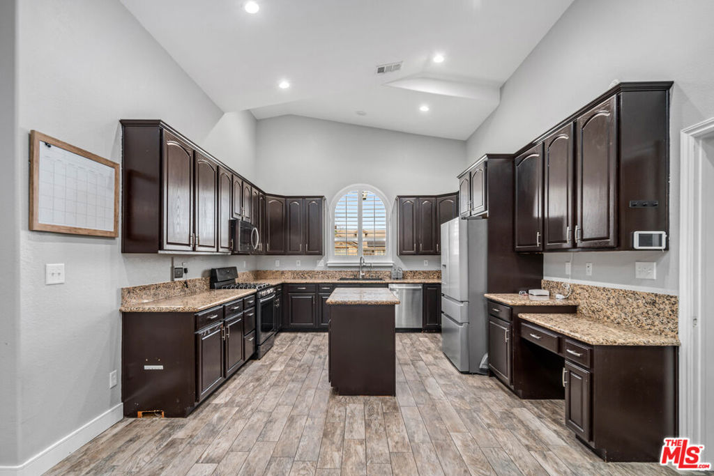 MLS #25625055 image #10