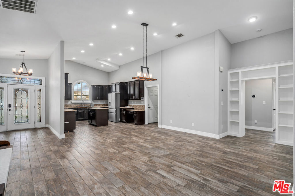 MLS #25625055 image #8