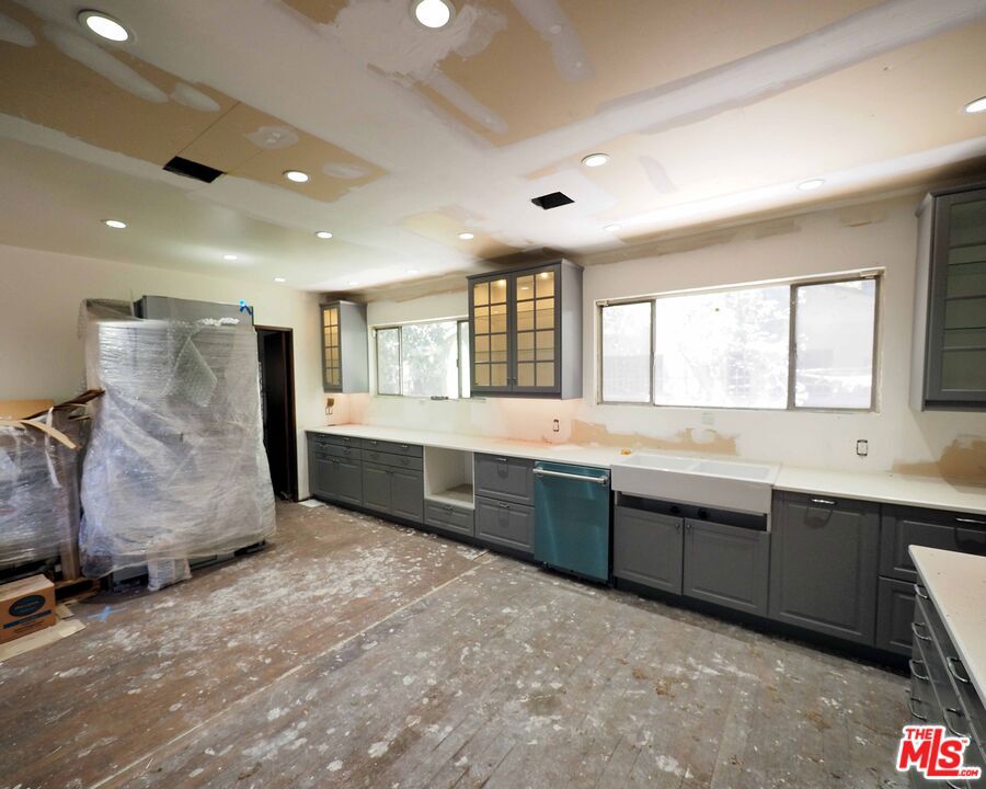 MLS #25625061 image #1