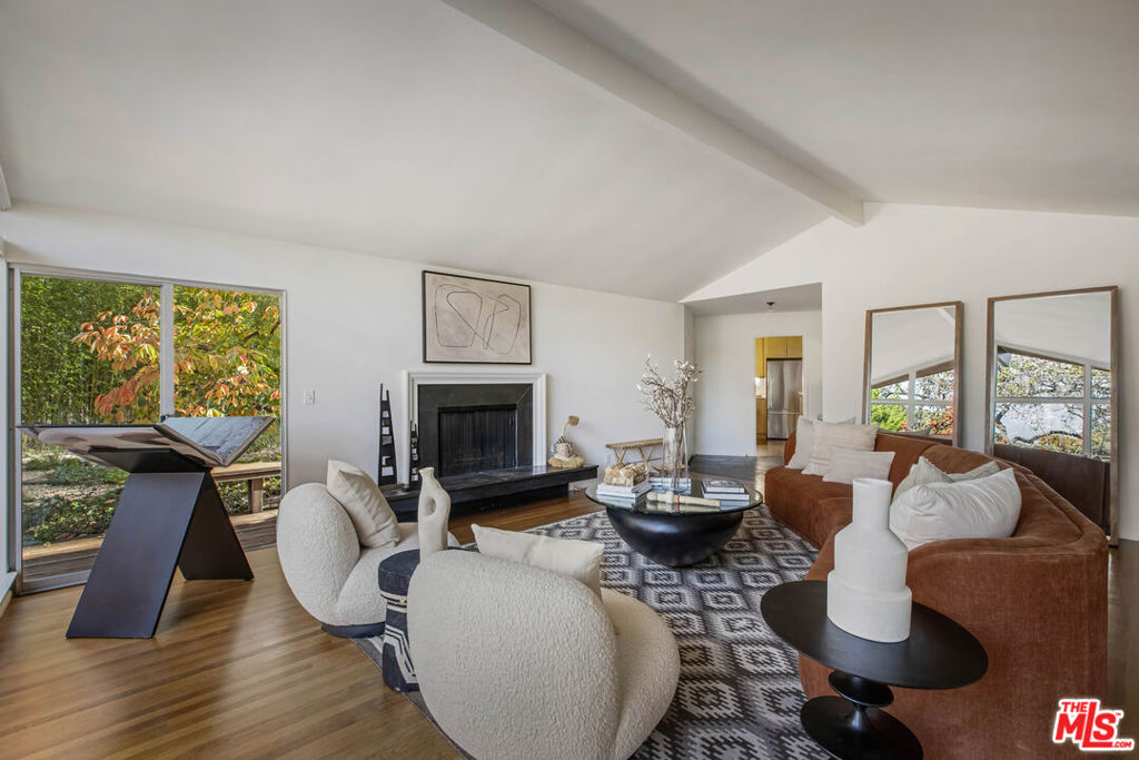 MLS #25625141 image #10