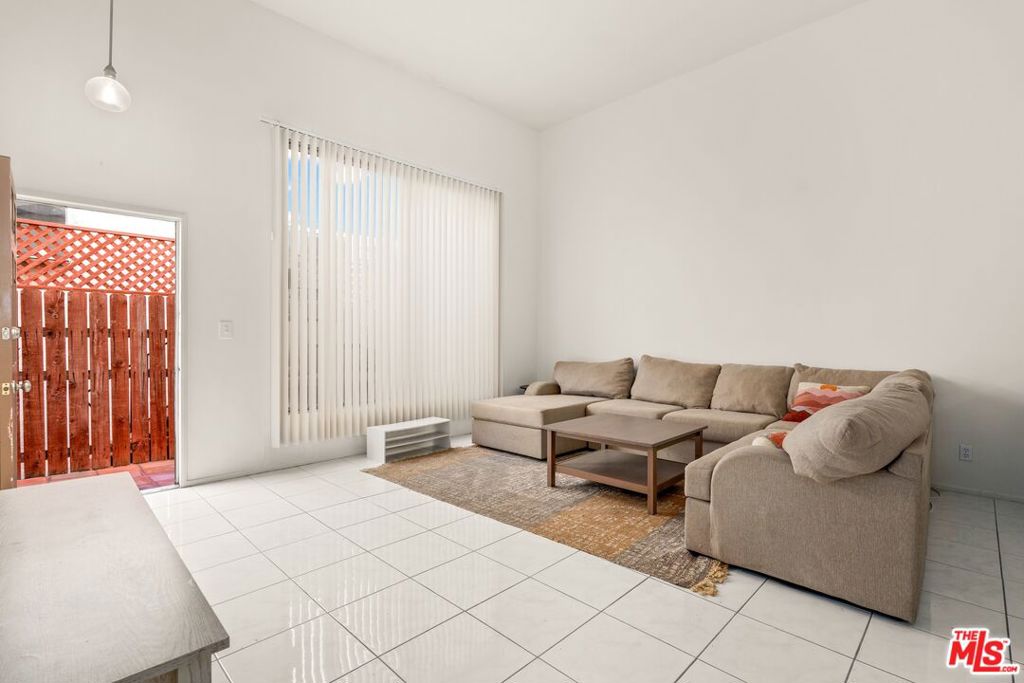 MLS #25625239 image #2