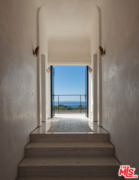 MLS #25625331 image #18