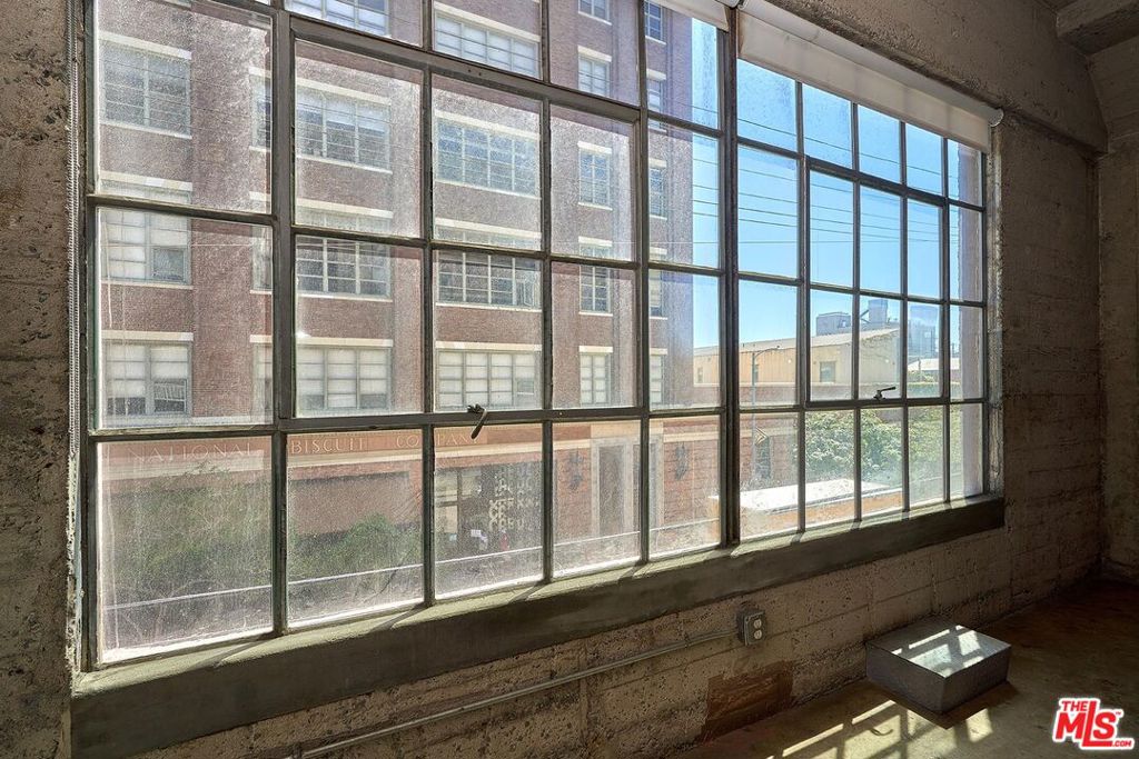 MLS #25625343 image #14