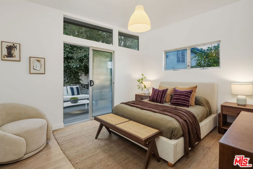 MLS #25625391 image #23