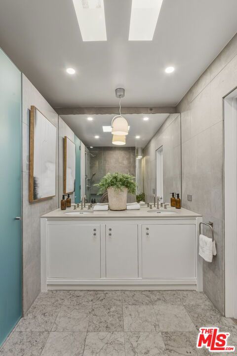 MLS #25625391 image #33