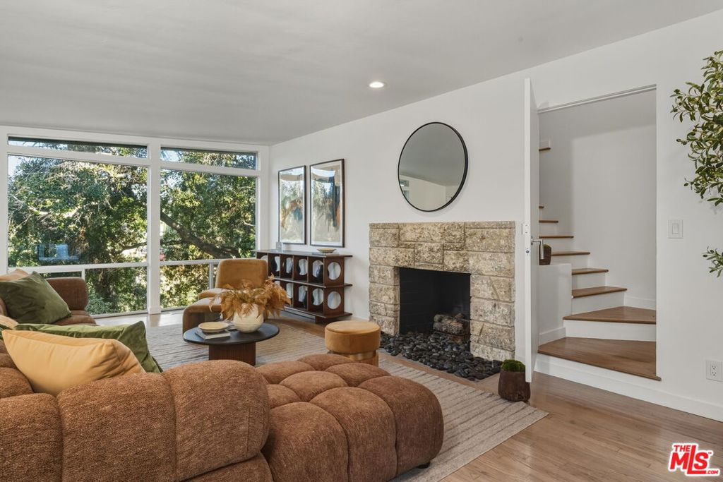 MLS #25625391 image #6