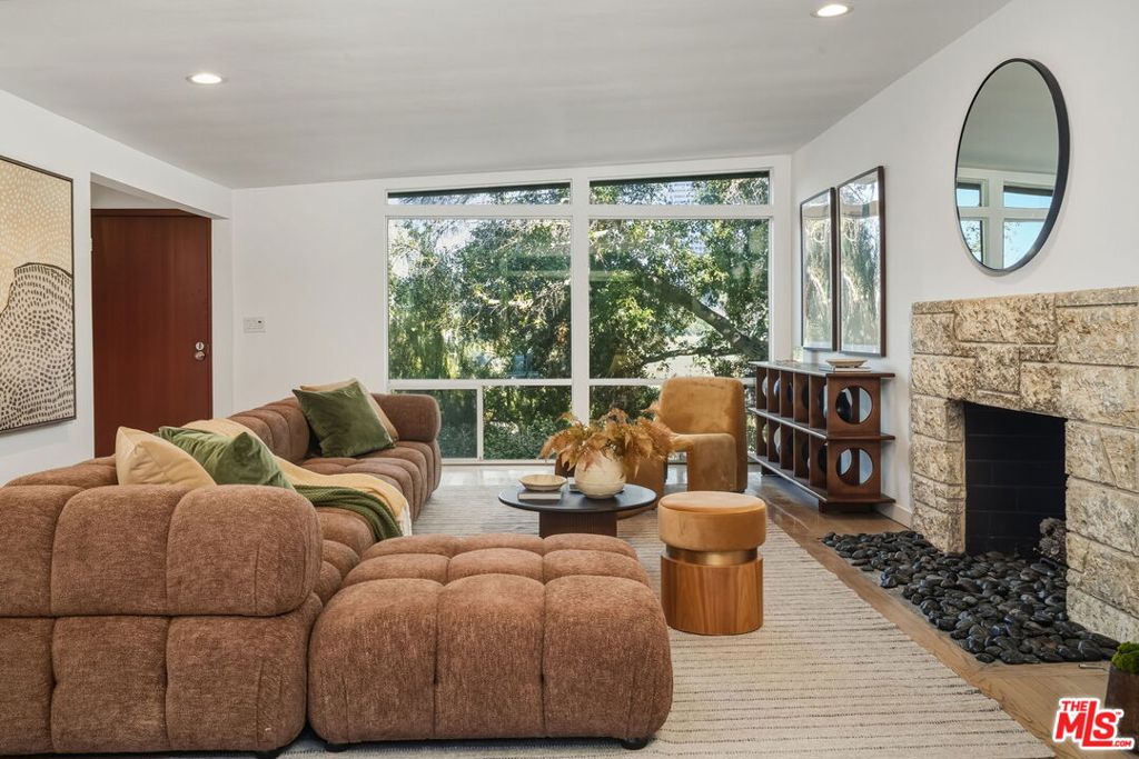 MLS #25625391 image #7