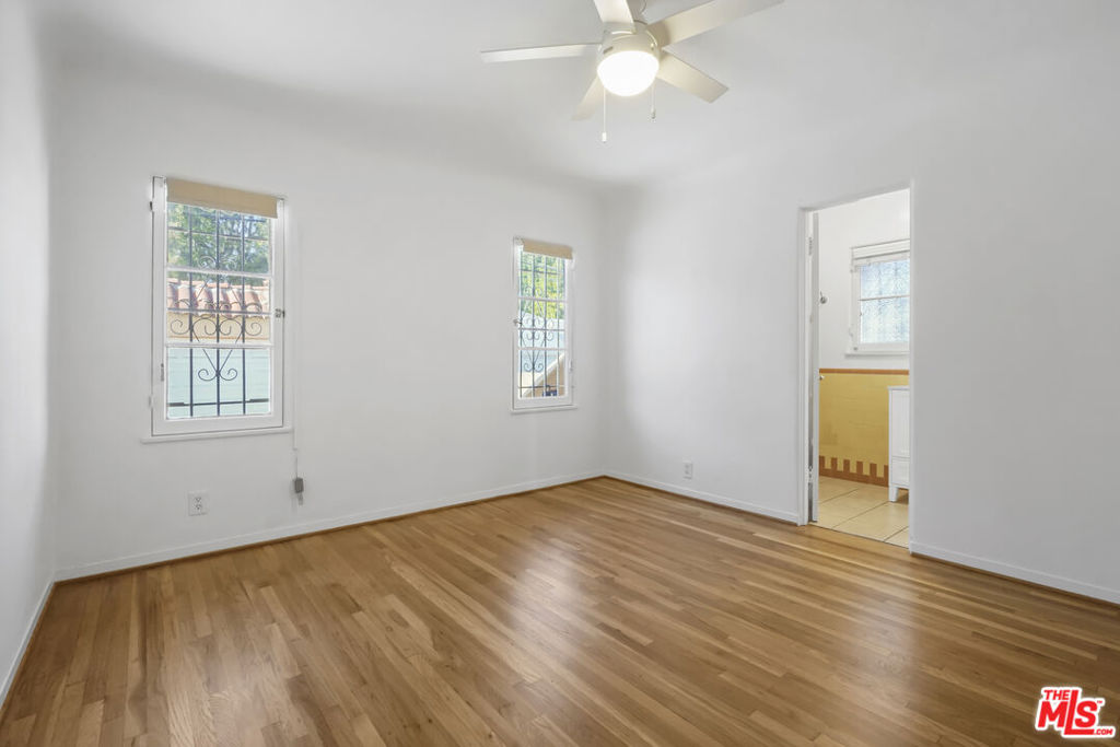 MLS #25625393 image #30