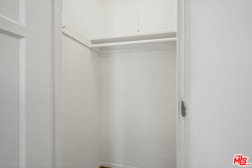 MLS #25625393 image #32