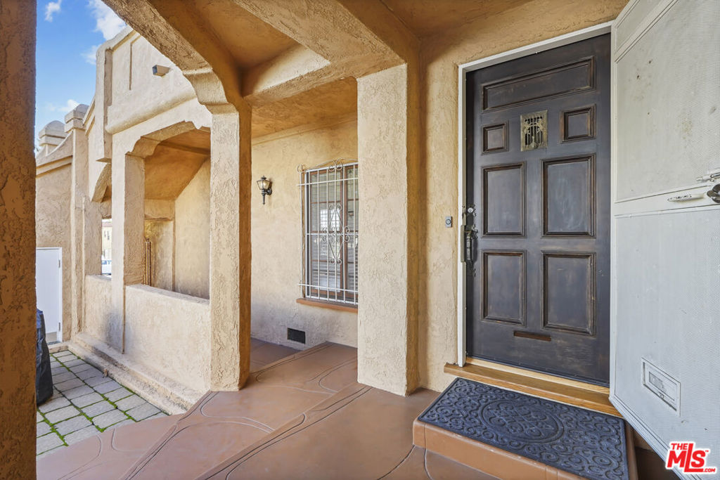 MLS #25625393 image #9