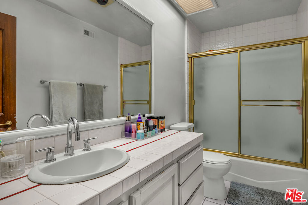 MLS #25625453 image #26