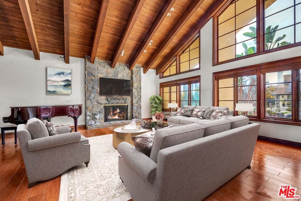 MLS #25625453 image #4