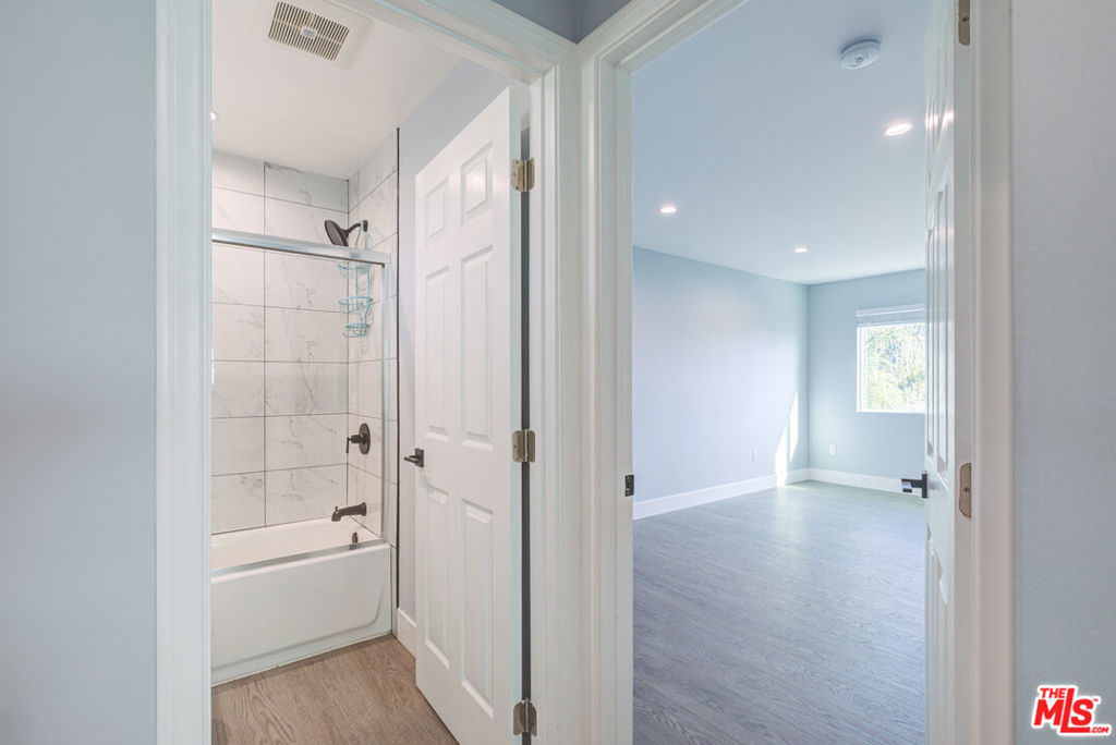 MLS #25625553 image #22