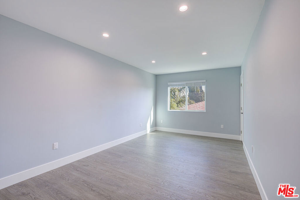 MLS #25625553 image #23