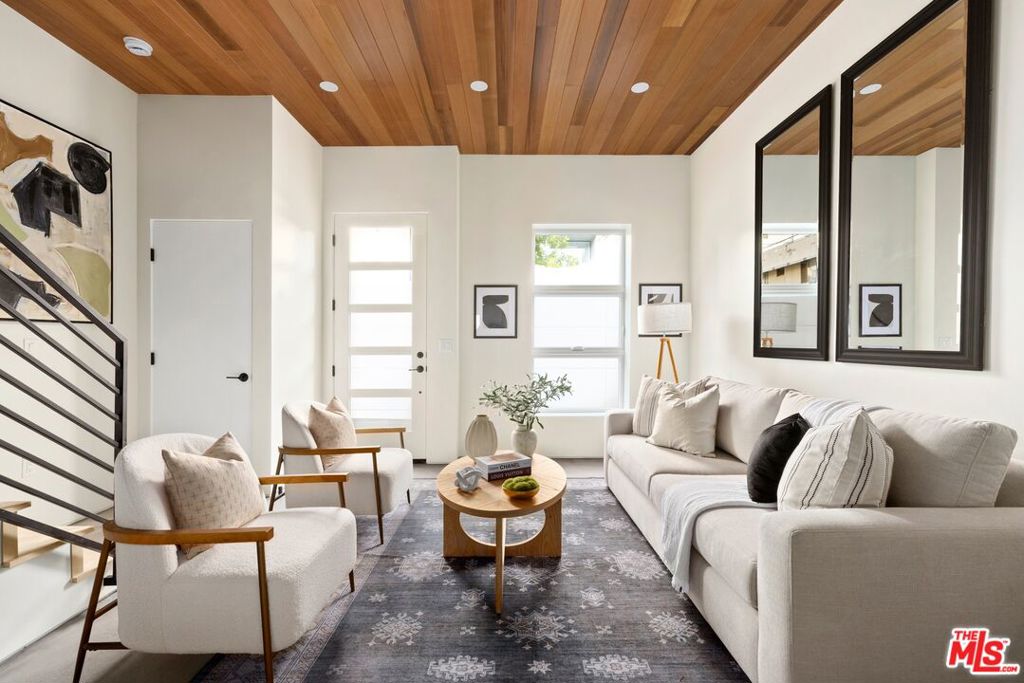 MLS #25625799 image #3