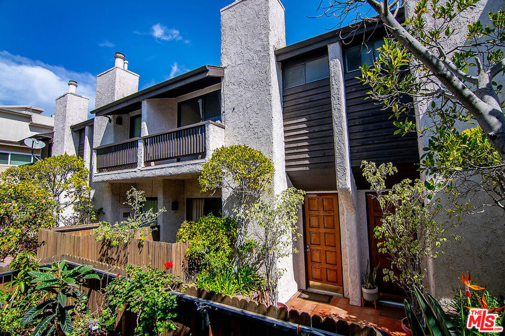 MLS #25625917 image #1