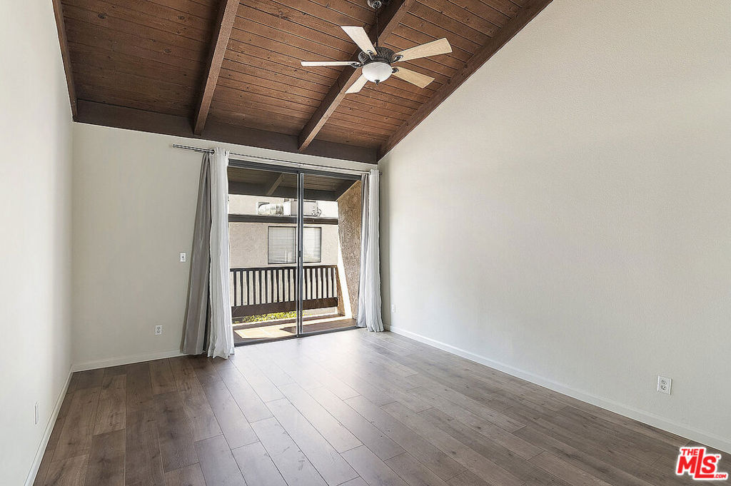 MLS #25625917 image #18