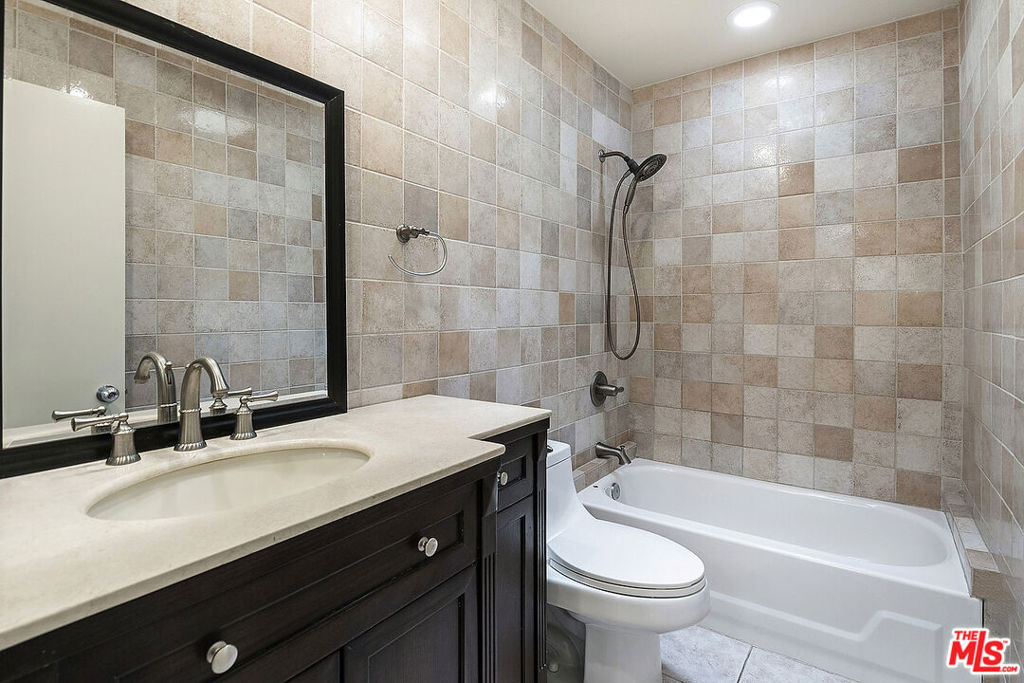 MLS #25625917 image #28