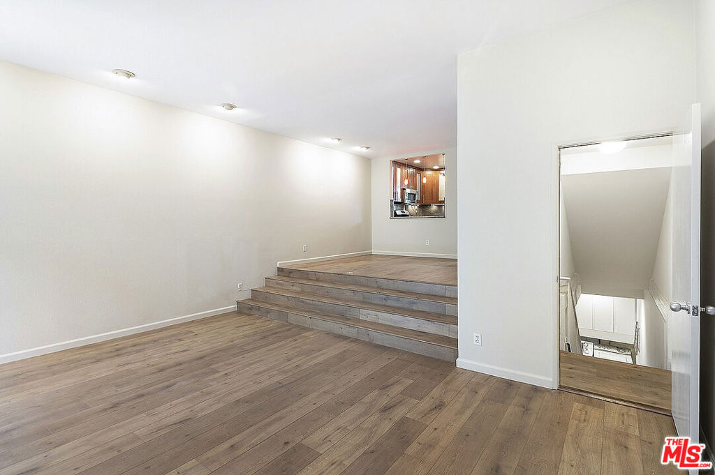 MLS #25625917 image #3