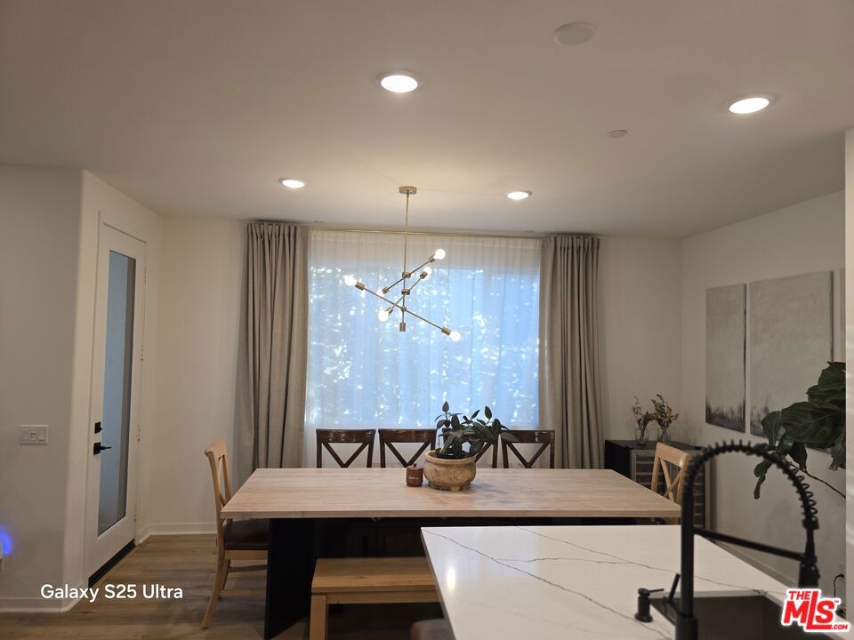 MLS #25625989 image #0