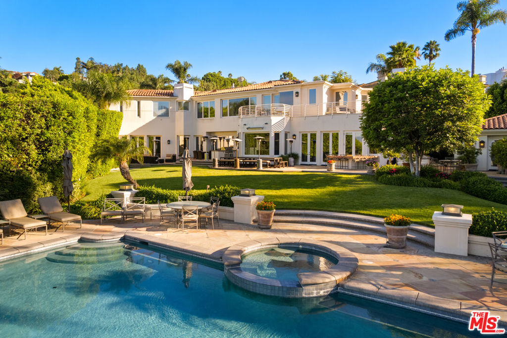 MLS #25626001 image #1