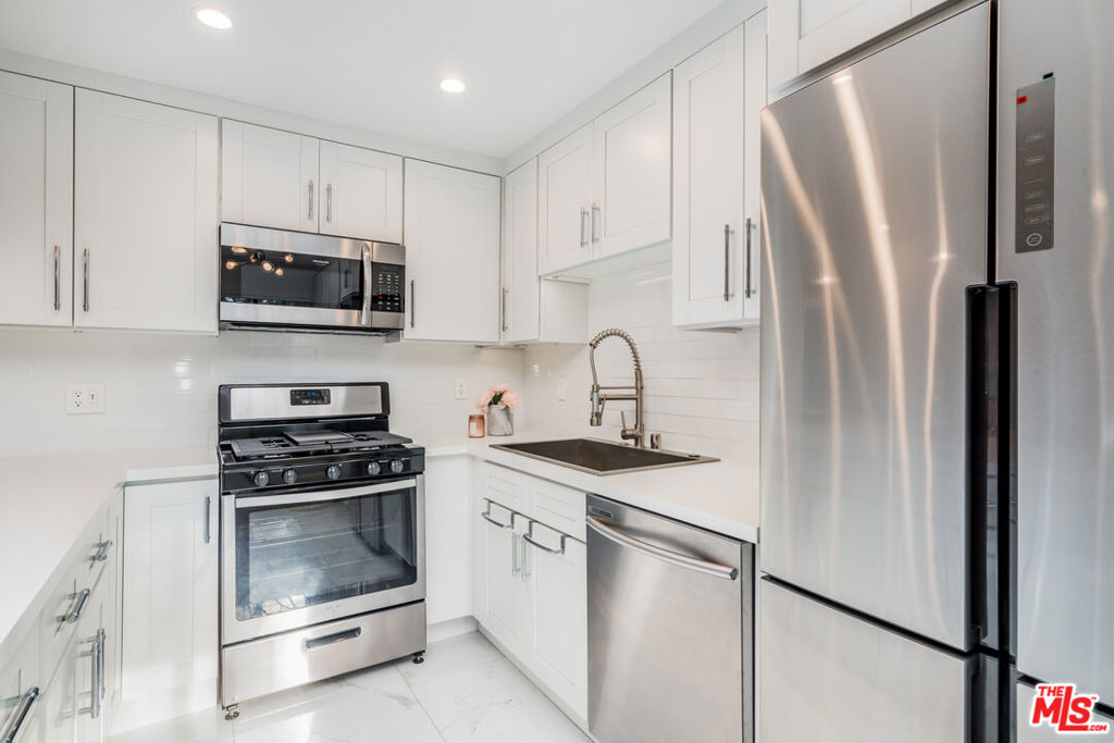 MLS #25626189 image #1