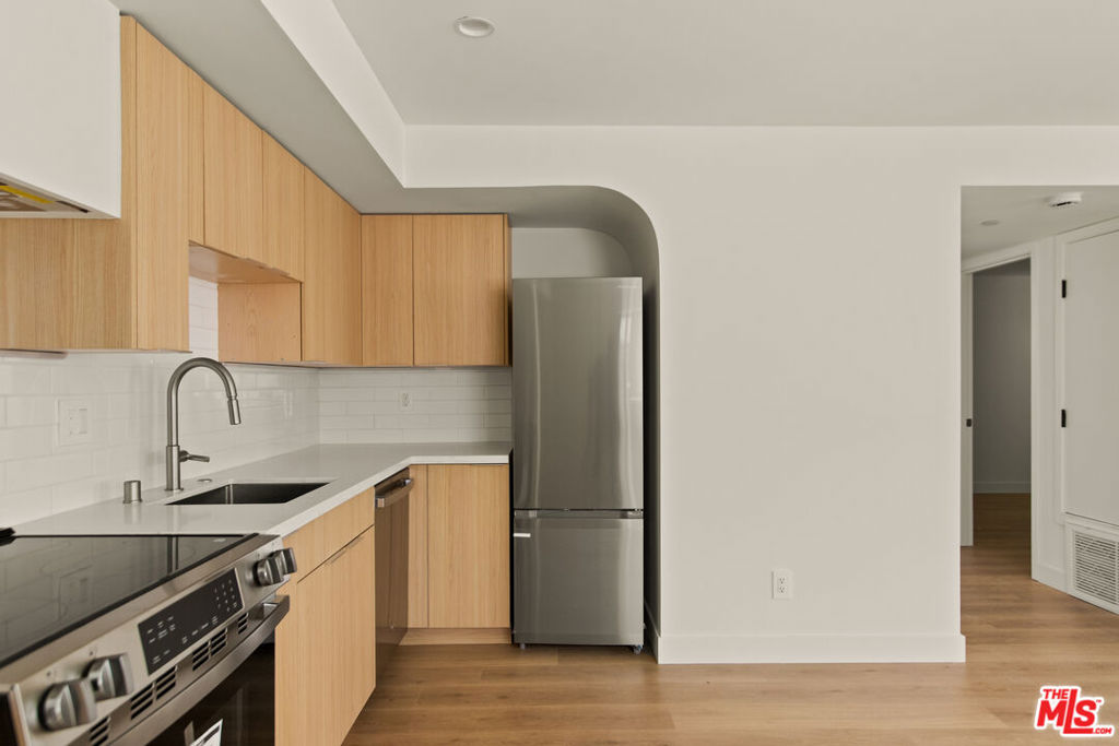 MLS #25626231 image #2