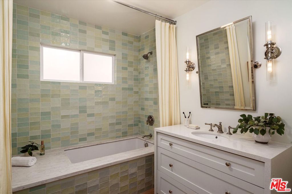 MLS #25626363 image #21