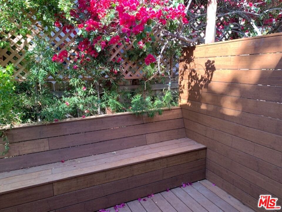 MLS #25626395 image #17