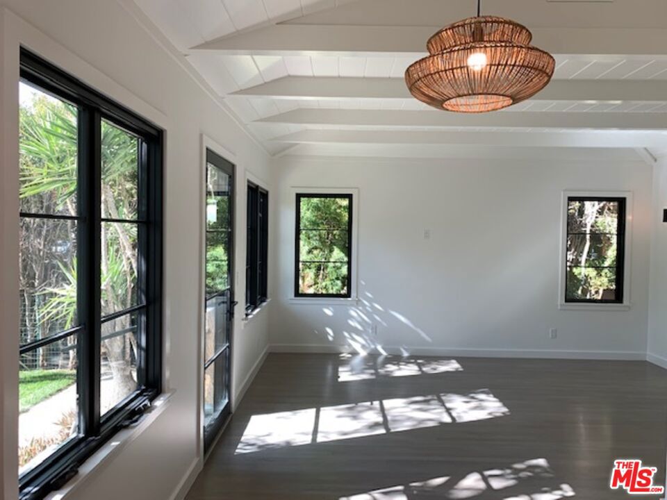 MLS #25626395 image #3