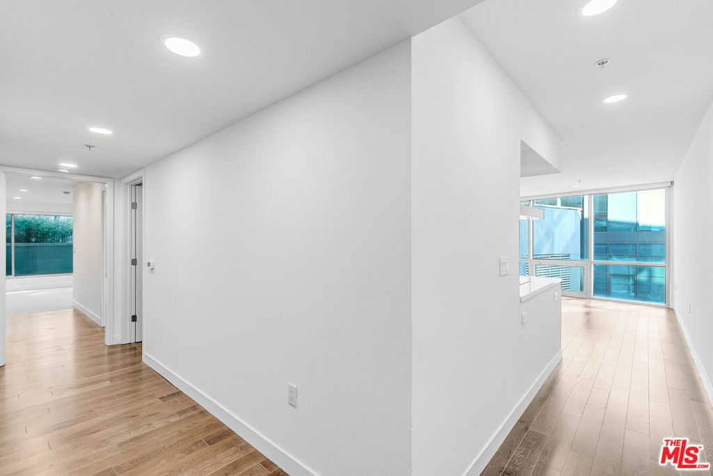 MLS #25626413 image #15